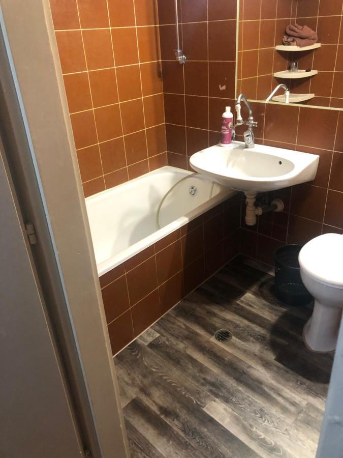 7Dab Apartment Bezeredj Contactless Self -Check-In Budapest Eksteriør bilde